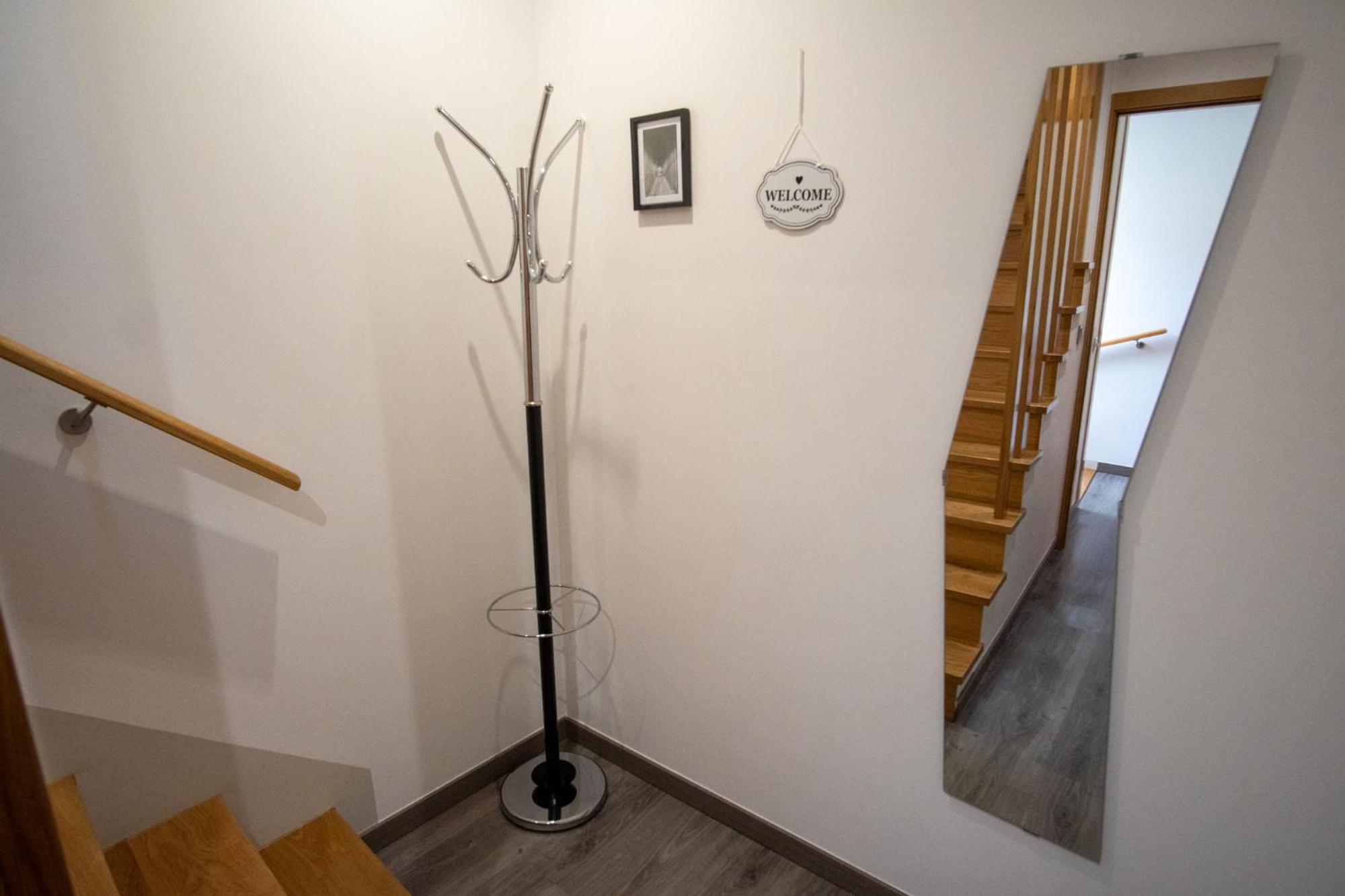 Appartement A L'ombre Du Pin - Large T4 Duplex Near Disneyland And Paris, 1-7 Guests Le Pin (Paris)